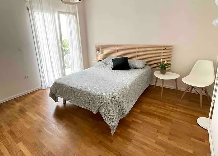 Kato Patisia Studio With Balcony