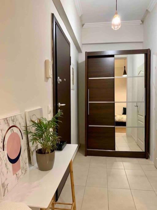 Apartment Kato Patisia With Balcony